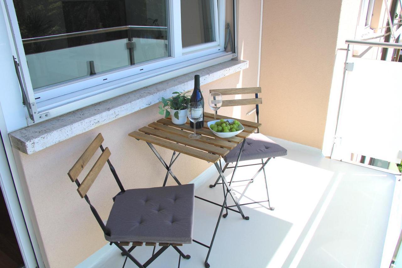 Cozy Apartment With Free Parking & Close To Lake Lugano Dış mekan fotoğraf